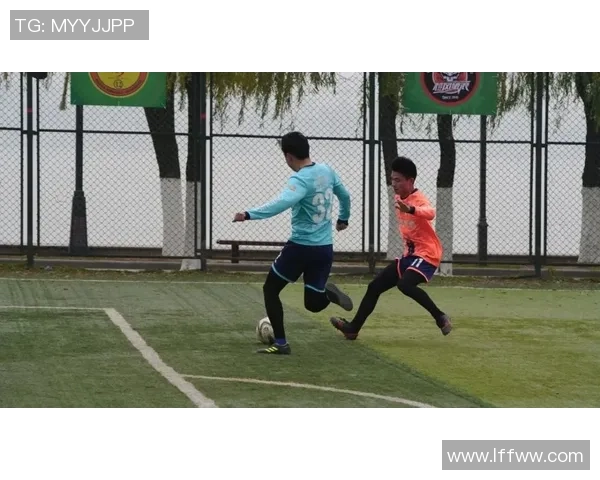 足球明星笔袋大集合让你随时随地感受足球魅力与激情 足球明星笔袋大集合让你随时随地感受足球魅力与激情